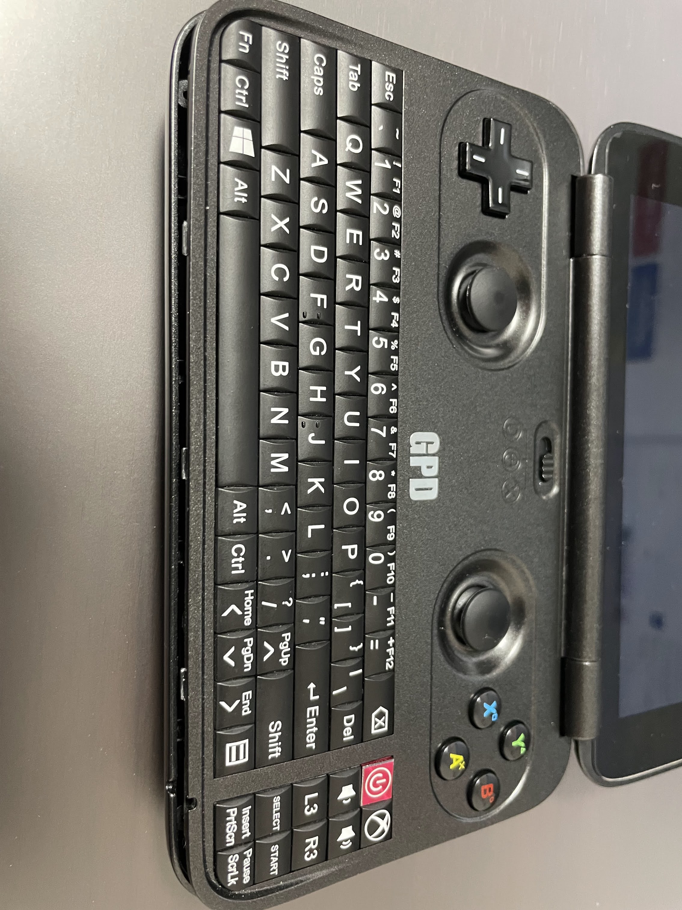 GPD WINを分解してバッテリー交換する